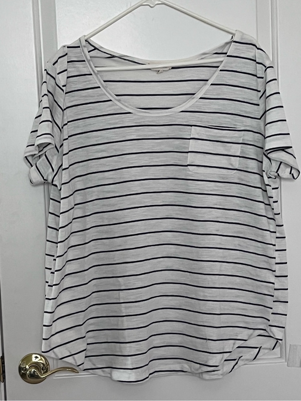 Urban Diction Striped Scoop Neck Pocket Tee - White/Black size 1x